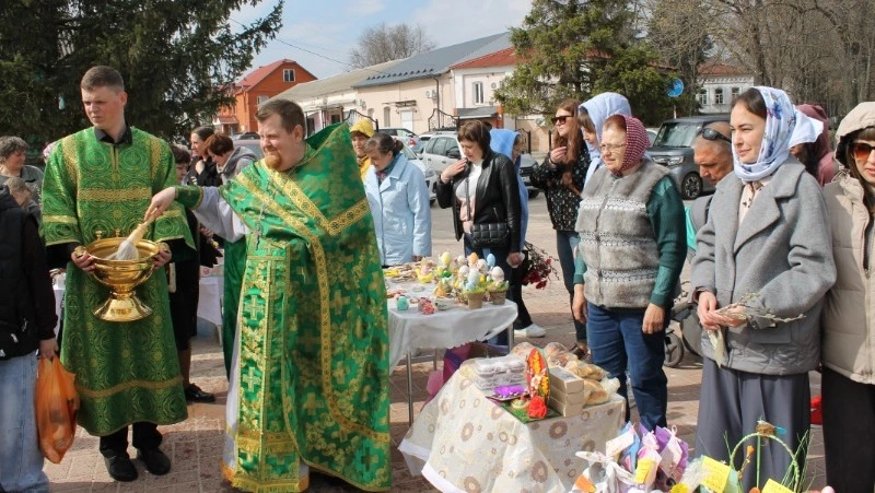 Алексеевцы провели благотворительные «Вербные ярмарки» в воскресенье