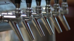 Белгородская облдума приняла законопроект о запрете продажи пива в жилых домах