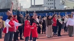 Всероссийская акция «10 000 шагов к жизни» стартовала на центральном стадионе Алексеевки