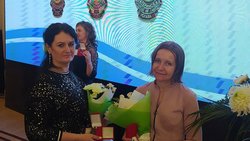 Две женщины из Алексеевкого горокруга получили почётные знаки «Материнская слава»