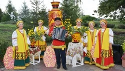 Ансамбль с русской душой. Народный коллектив Красненского района «Барыня» отметил 20-летний юбилей