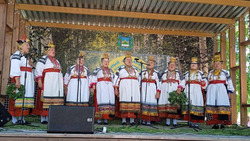Подсередненский народный ансамбль Алексеевского горокруга выступил на фестивале славянской культуры
